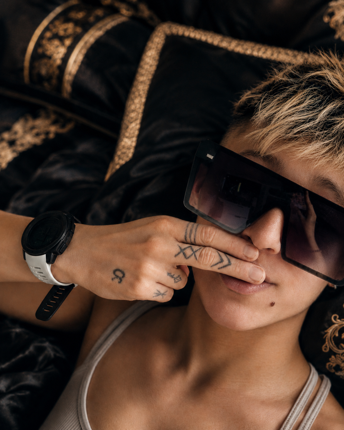 INDIGO Oversized Square Sunglasses